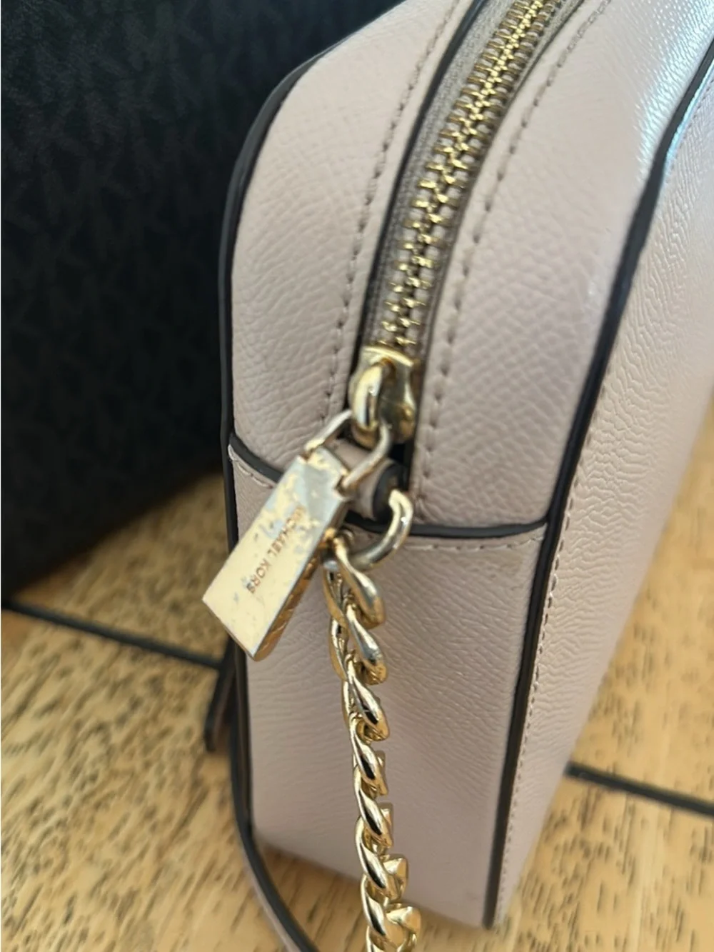 Michael Kors Blush Pink Jetset Crossbody Bag